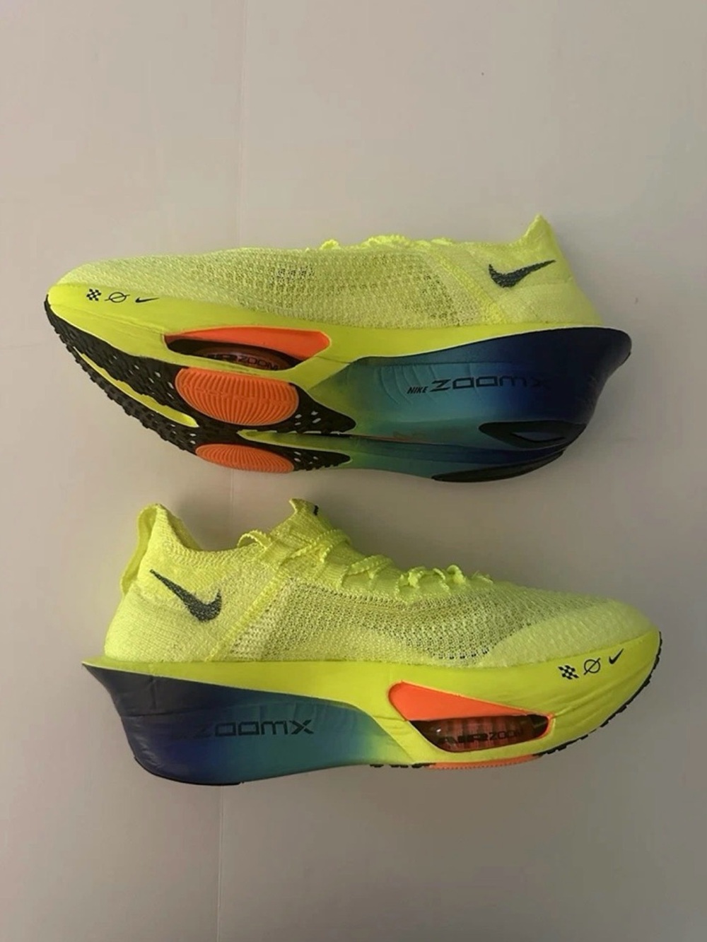 Nike Air Zoom Alphafly Next% 3 Size 7.5 Womens Volt Blue Running FD8315-700